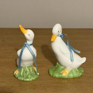 Vintage 90’s White Geese Porcelain Figurines Blue Bow Cottagecore Grandma Core